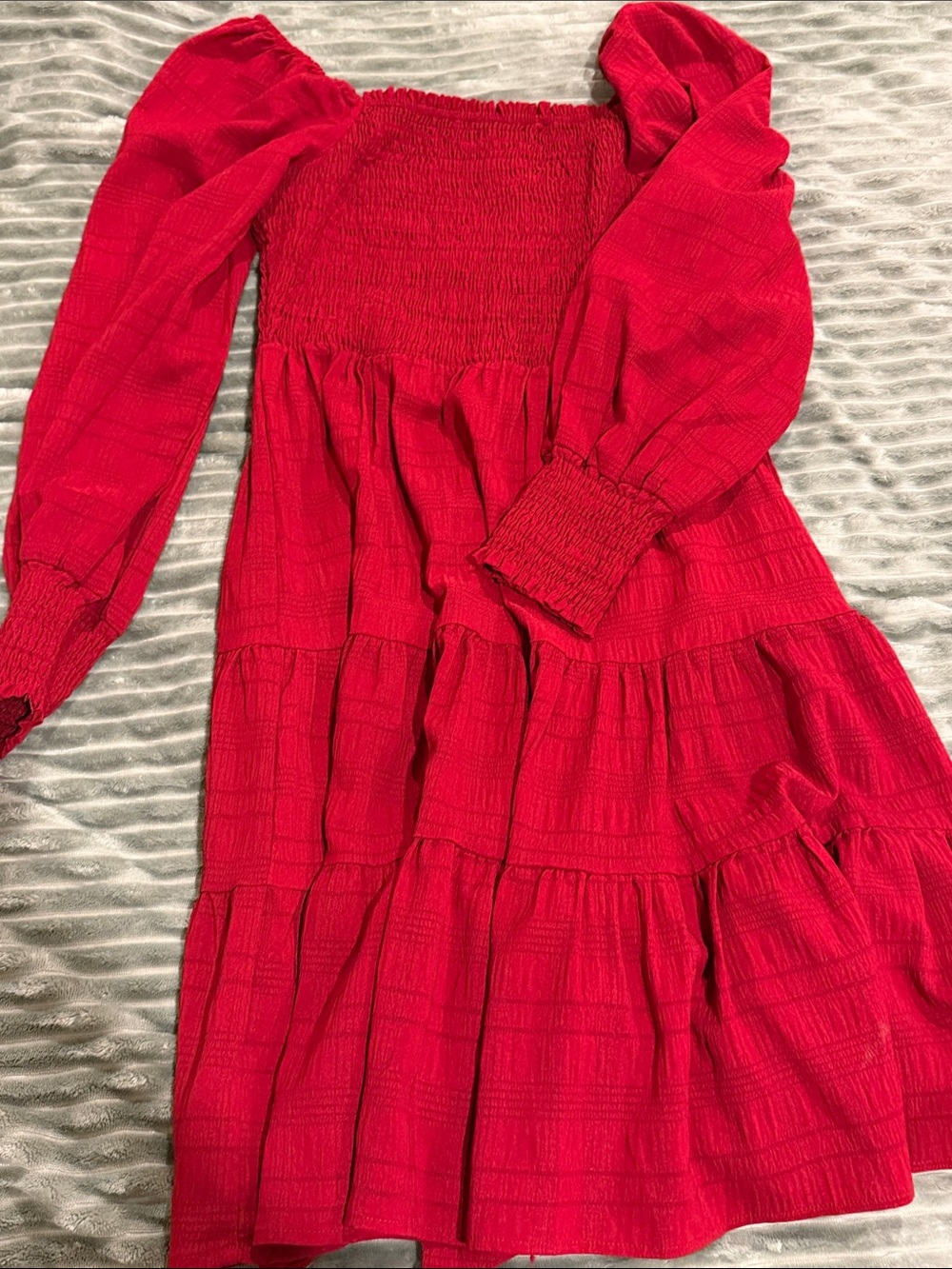 Women’s Red Smocked Tiered Long-Sleeve Dress